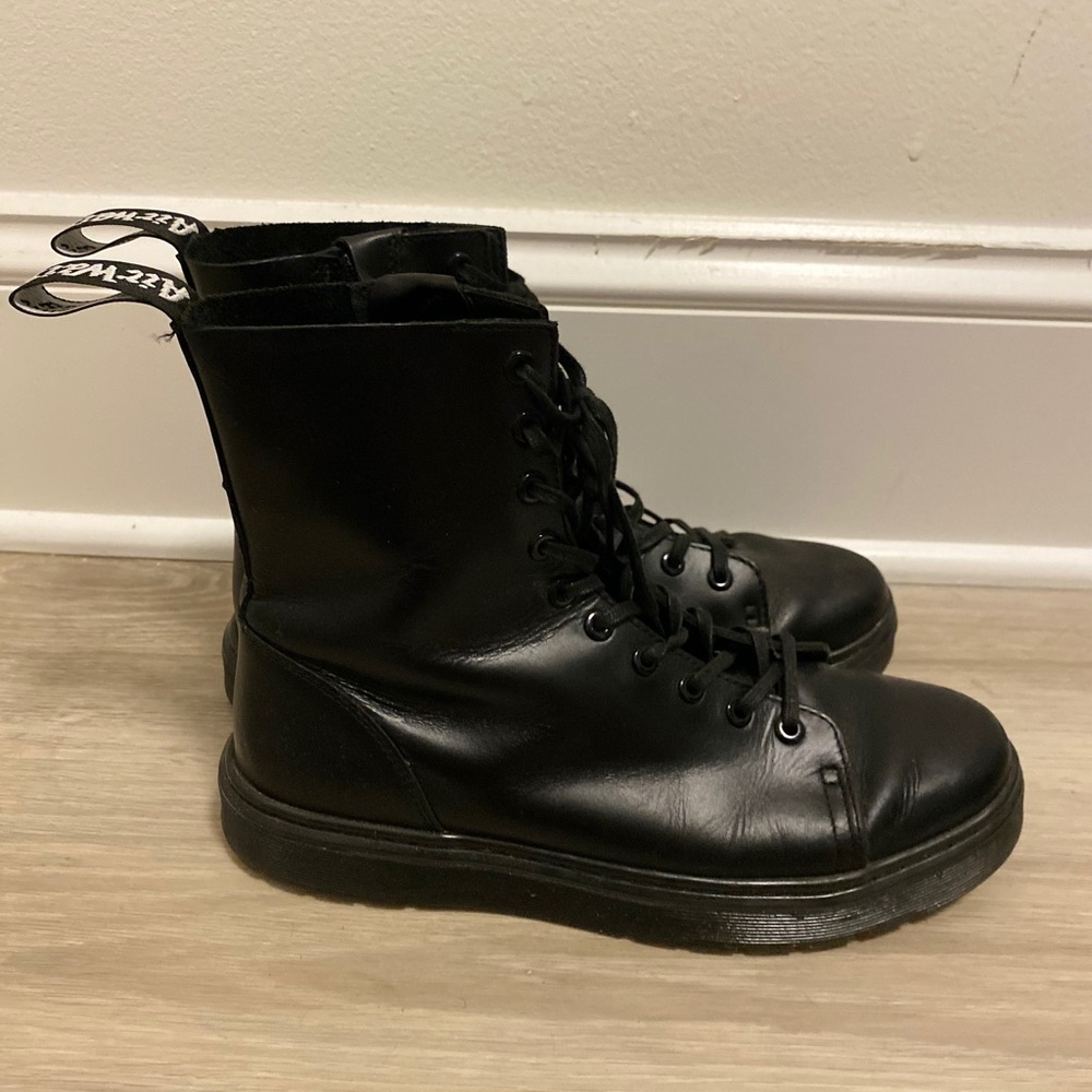 Dr Marten black out boots